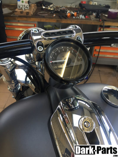 Speedometercover Black Softail Breakout - Image 2