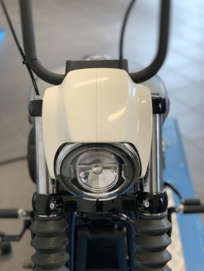 Headlight scoop, lamp mask, screen without visible attachment, Softail Street Bob, standard 2018up - Image 3